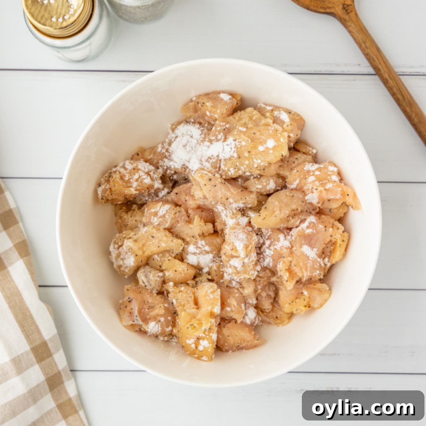 cornstarch on top of cubed chicken