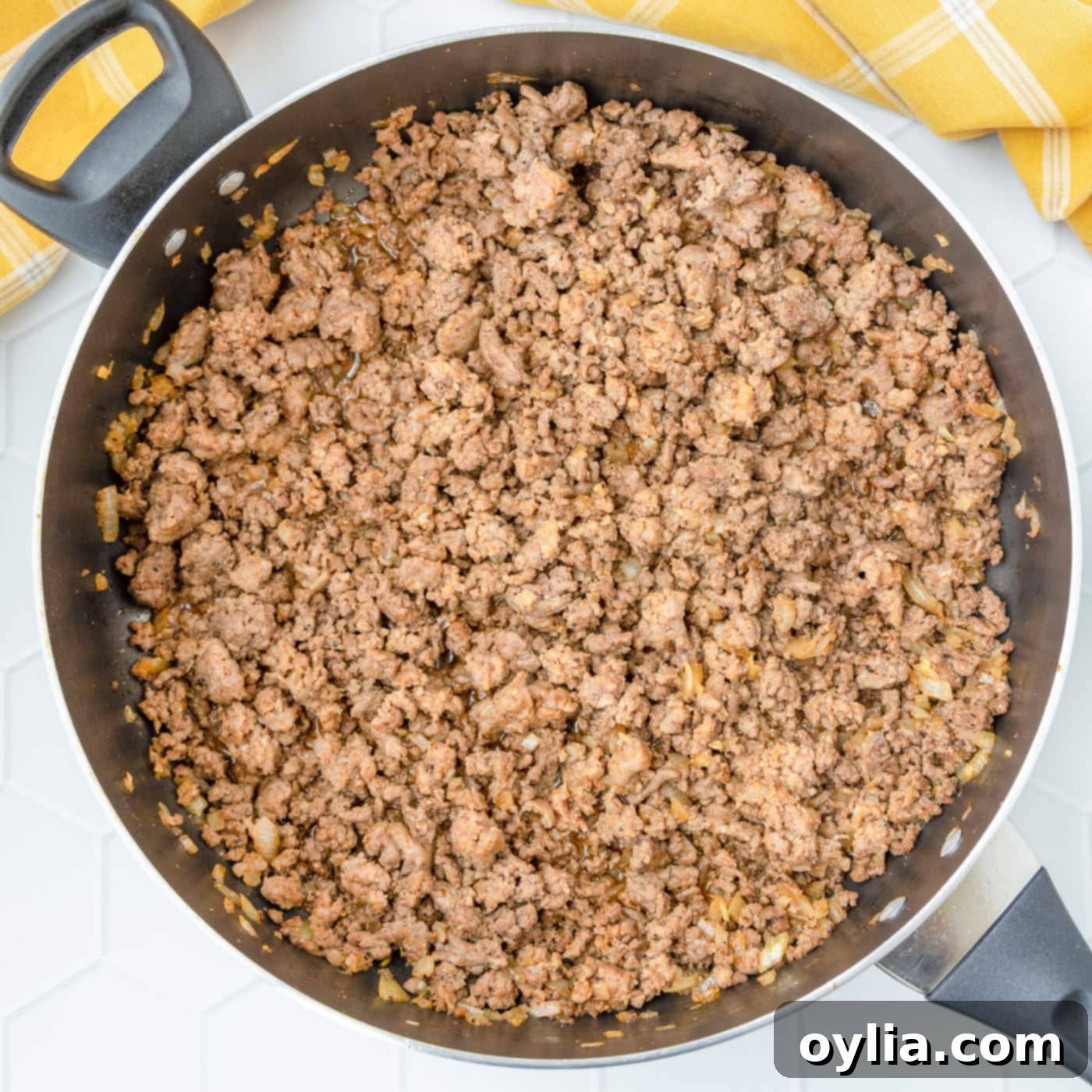 ground beef and italian sausage browned in a skillet