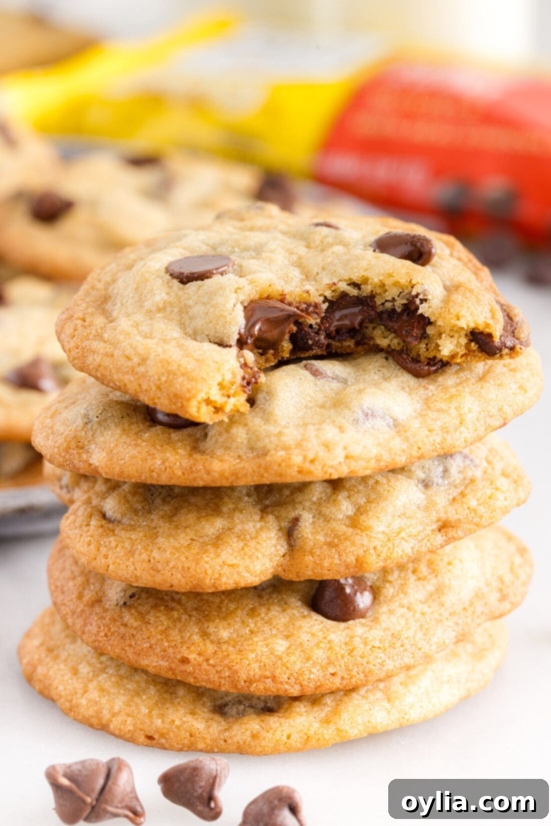 stack of nestle tollhouse chocolate chip cookies