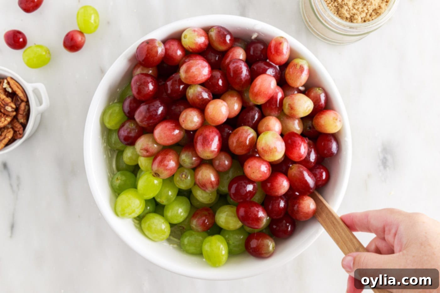 red and green grapes in a large bowl