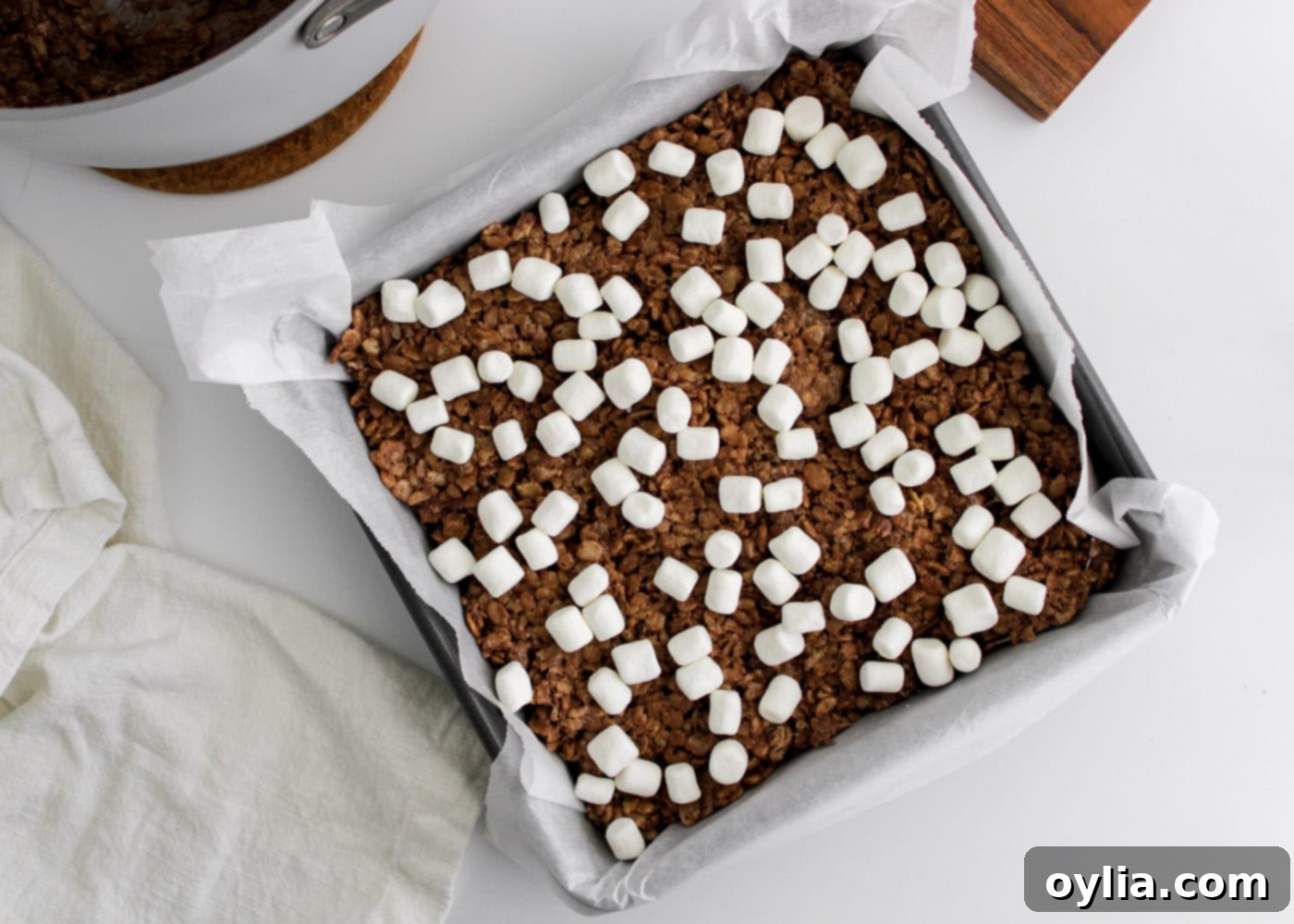 hot cocoa rice krispie treats with mini marshmallows