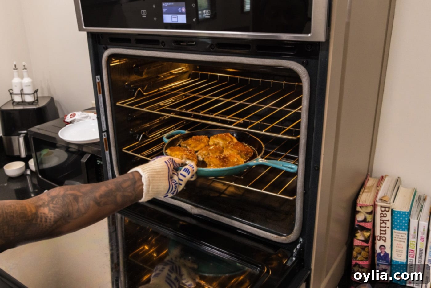 putting honey garlic chicken thighs into the oven