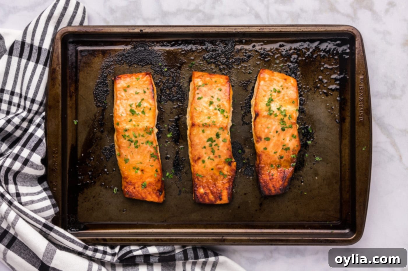 finished baked brown sugar salmon