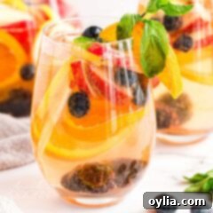 glass of white moscato sangria