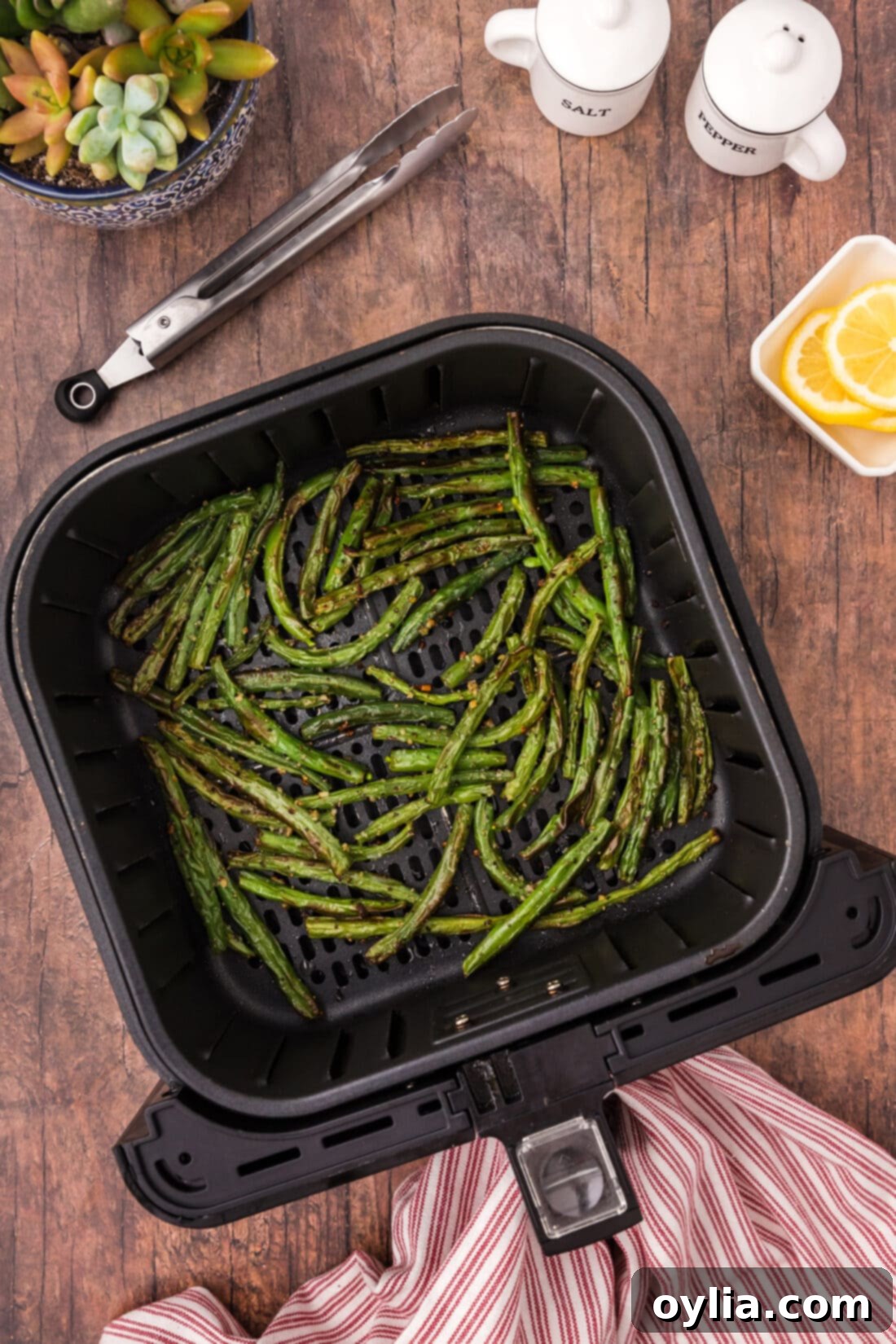 Air Fryer Green Beans in an air fryer basket