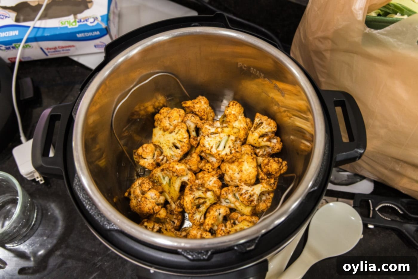 seasoned cauliflower in an instant pot