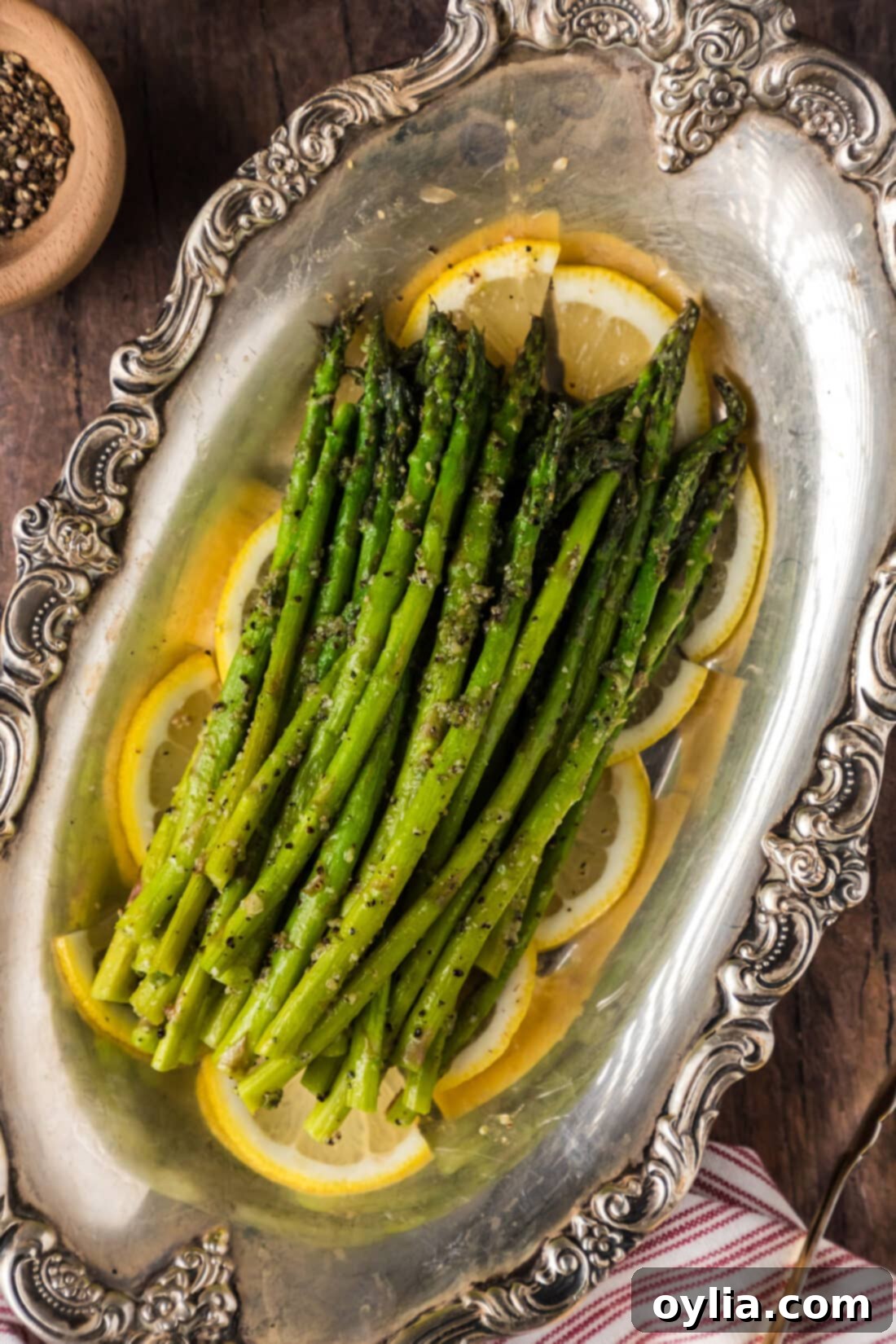Tender Steamed Asparagus 2 Steamed Asparagus in an antique platter
