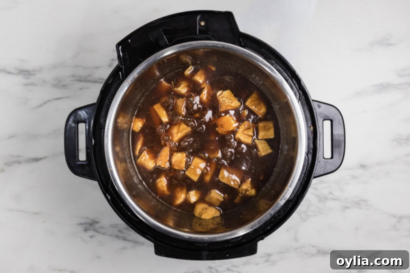 Honey garlic chicken in the Instant Pot